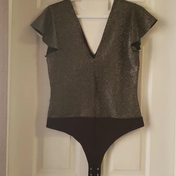 Dynamite Metallic Top - Picture 1 of 8